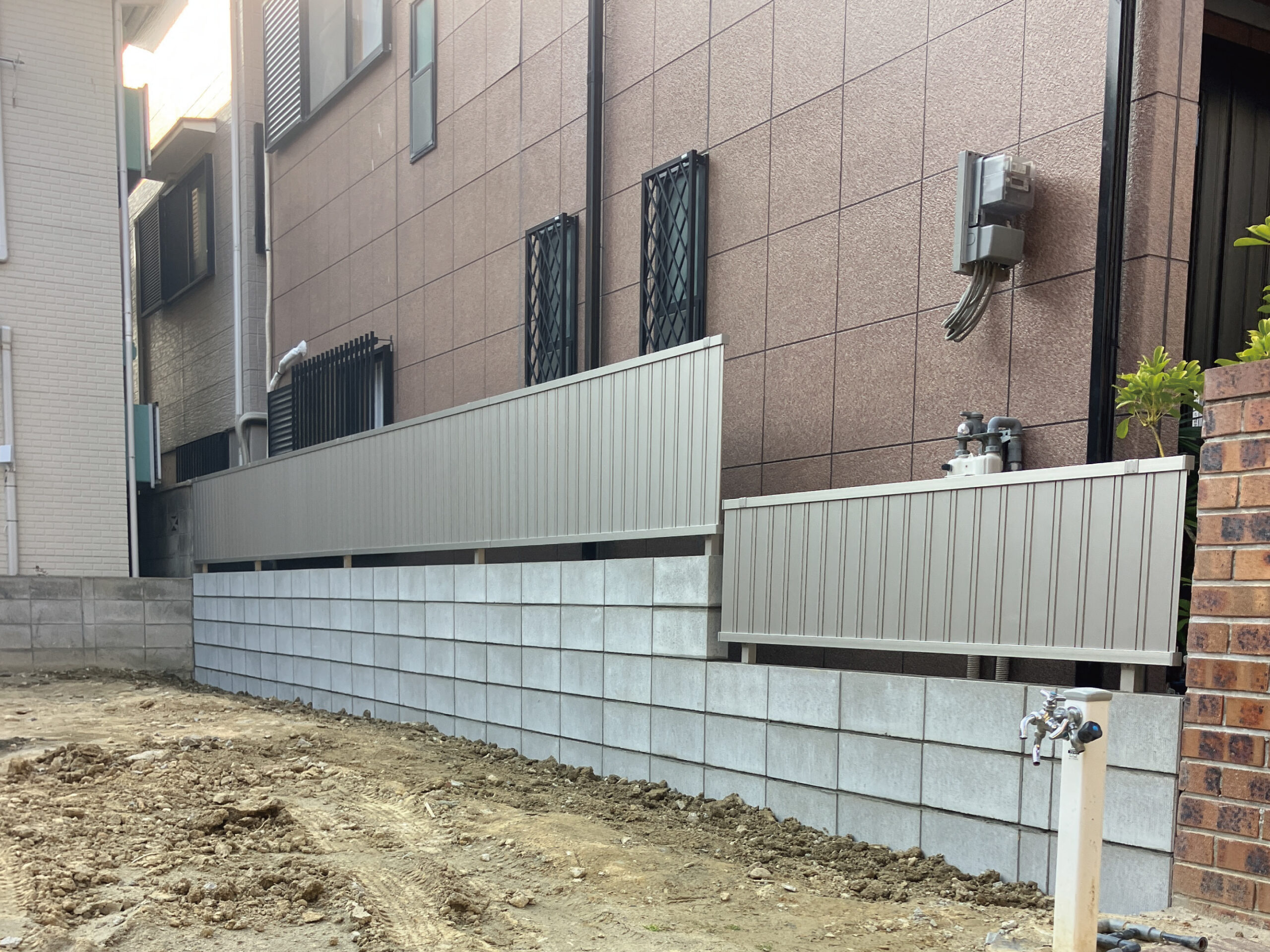 境界ブロック積み替え工事の施工後画像